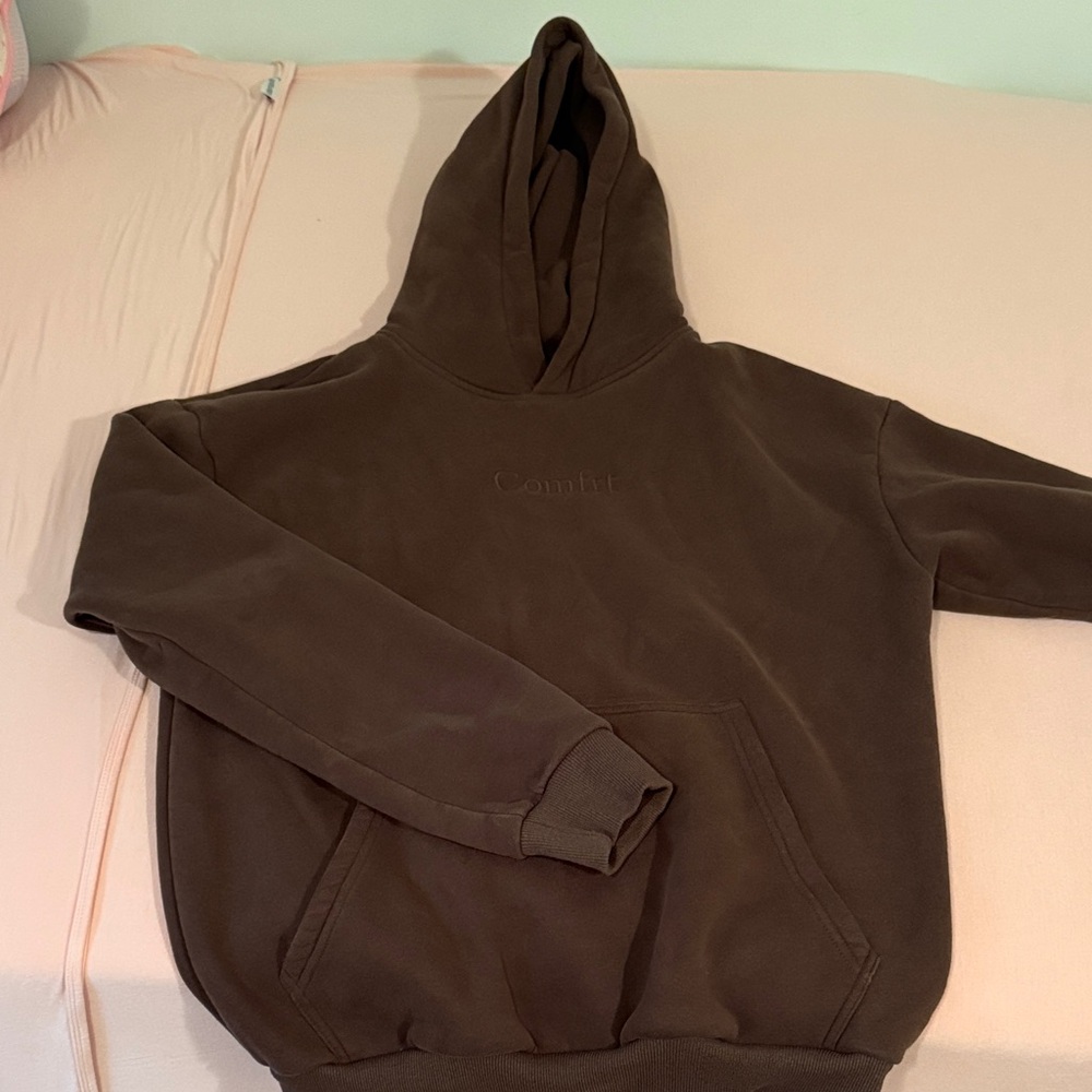 Chocolate brown signature comfrt hoodie